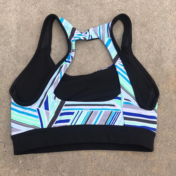 Victoria’s Secret Sports Bra - Picture 2 of 2